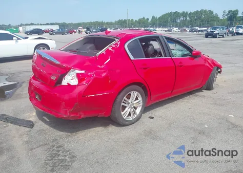 2013 Infiniti G37 Journey z USA, uszkodzony, nr VIN JN1CV6AP5DM302138